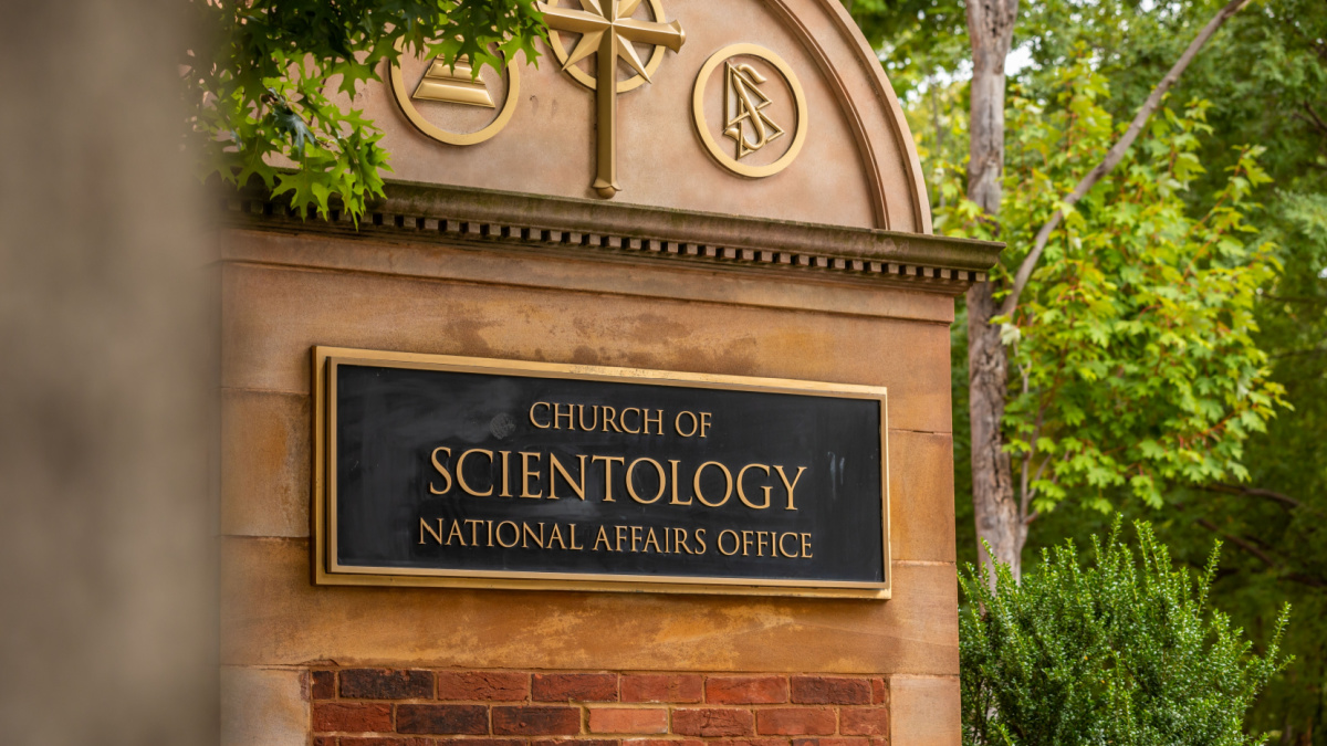 Logo of the Church of Scientology National Affairs Office in Washingotn, DC