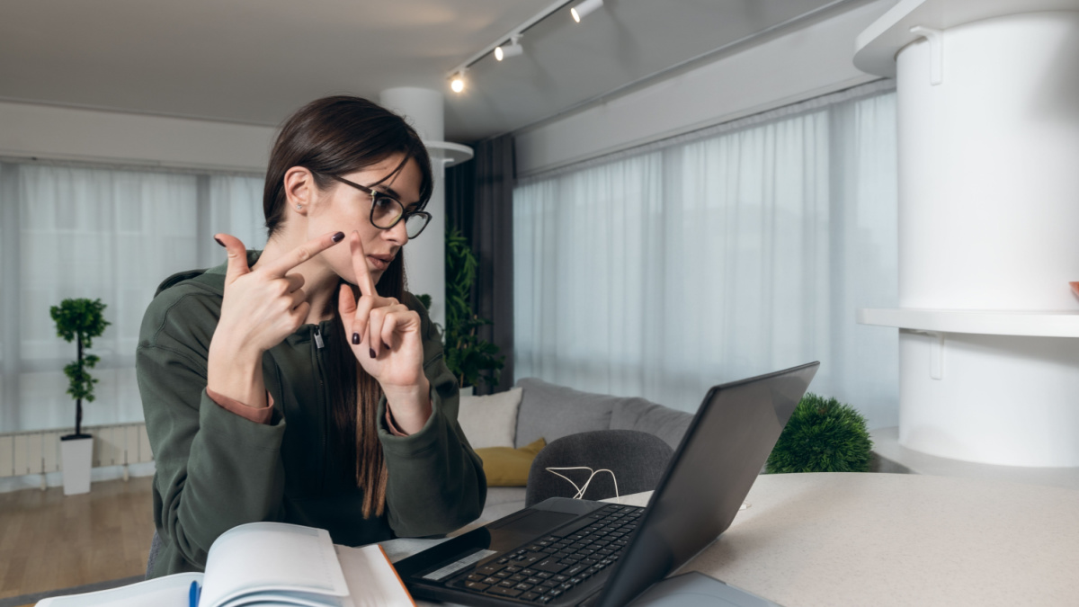 Young unemployed business woman economist banking expert preparing for job interview with human resource manager in bank.
