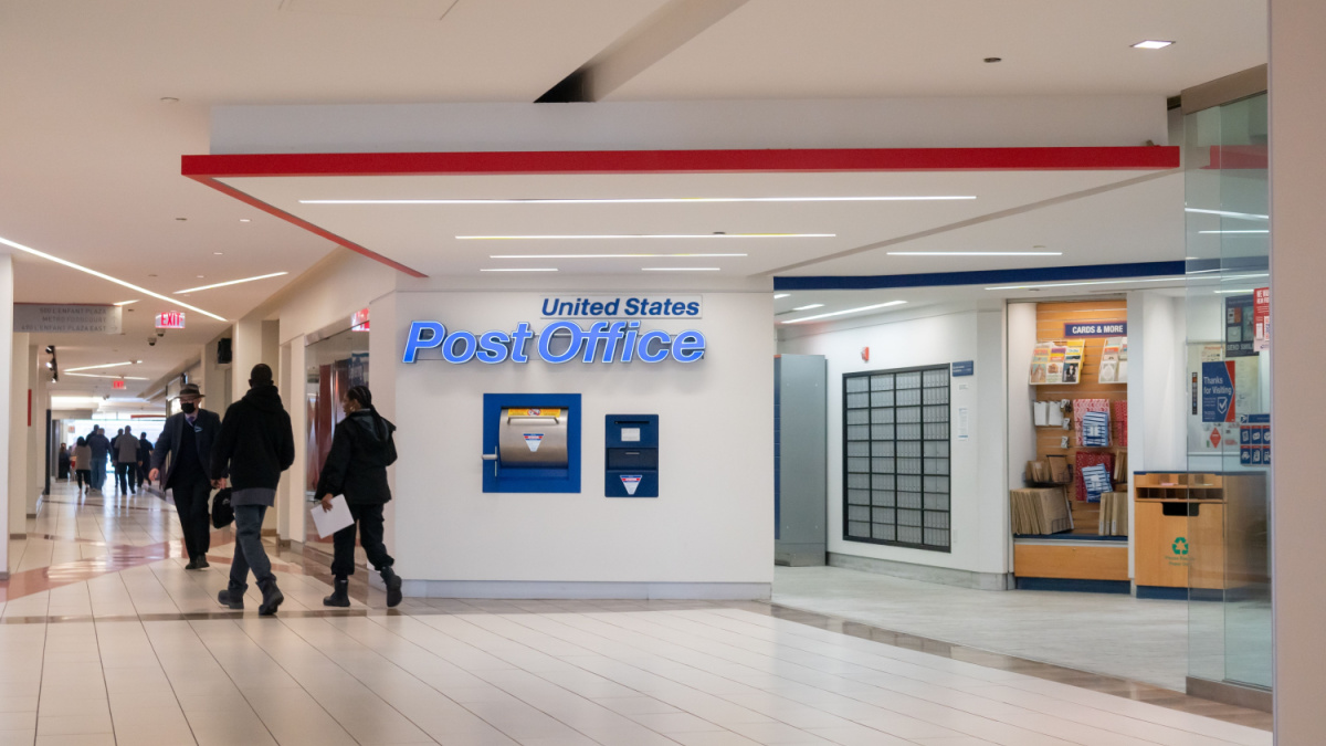 USPS Post office location in L'Enfant plaza