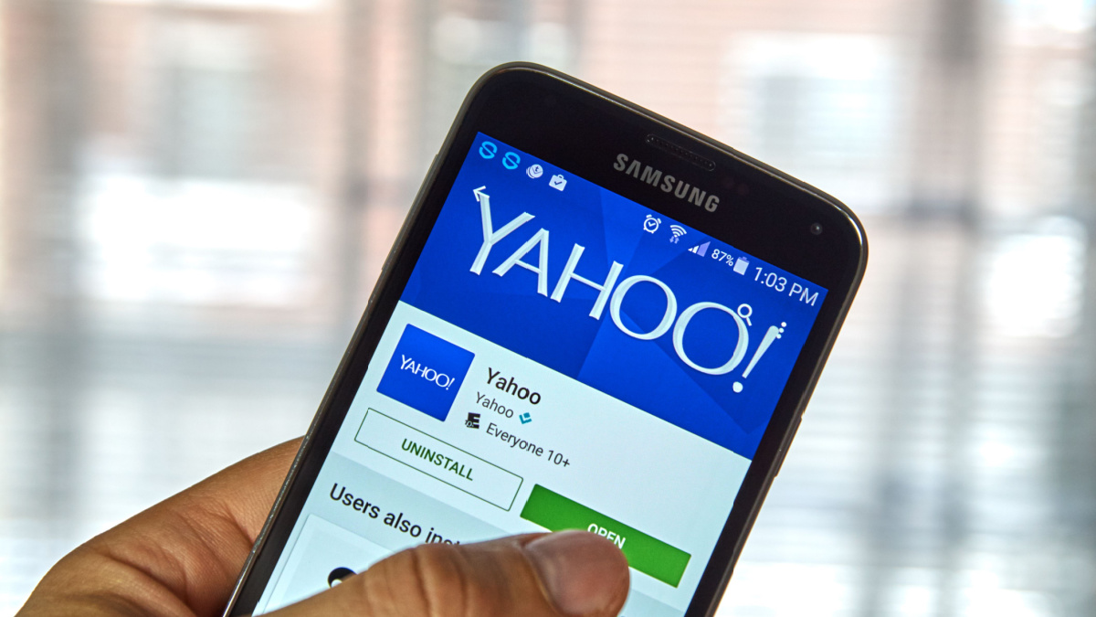 Yahoo mobile application on Samsung device's screen. Yahoo is well known for it's web portal and search engine.