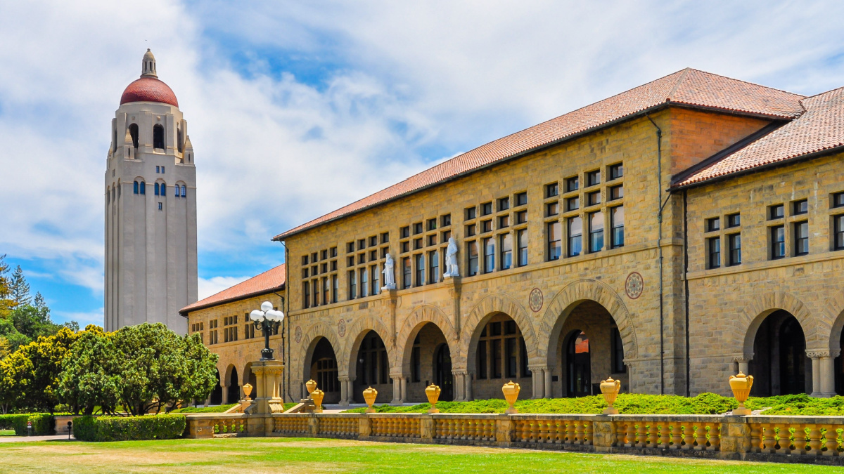 Stanford University Hoover Tower. Completed in 1941, the 50th year of Stanford University's anniversary, the tower was inspired by the cathedral tower in Salamanca, Spain.