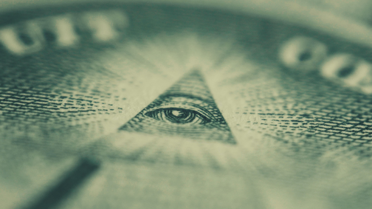 Illuminati green eye