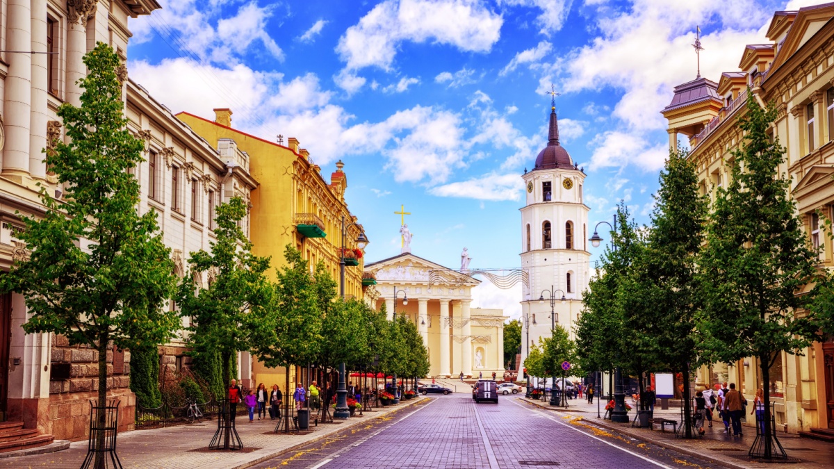 Cathedral square seen from Gediminas Avenue, the main street of Vilnius, Lithuania, a popular shopping and dining location