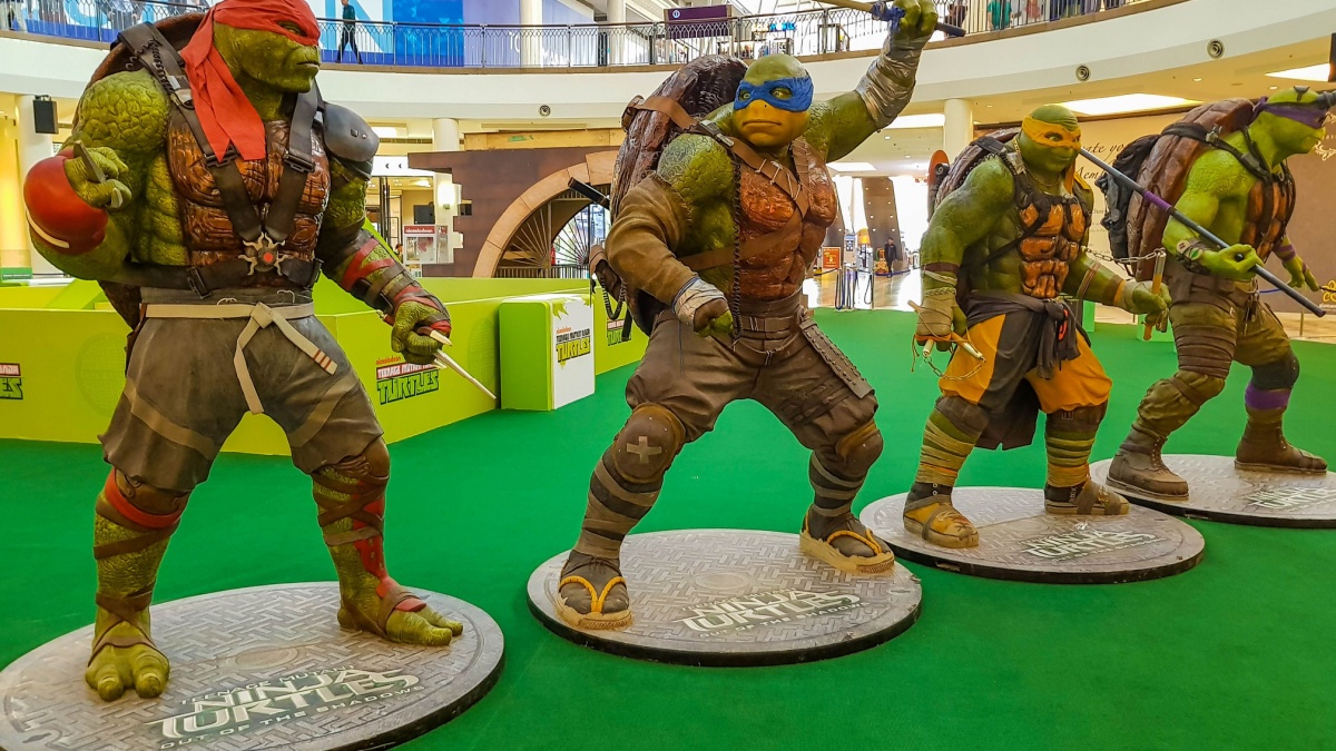 Teenage Mutant Ninja Turtle (TMNT) replica statue at Putrajaya Mall, Malaysia.