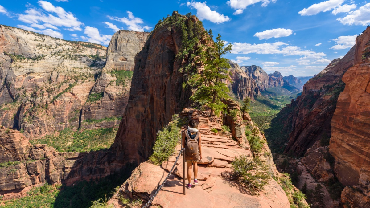 Ridge walk in beautiful scenery in Zion National Park along the Angel's Landing trail, Hiking in Zion Canyon, Utah, USA.
